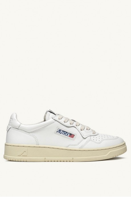 Basket Medalist Low Leather Blanc Autry