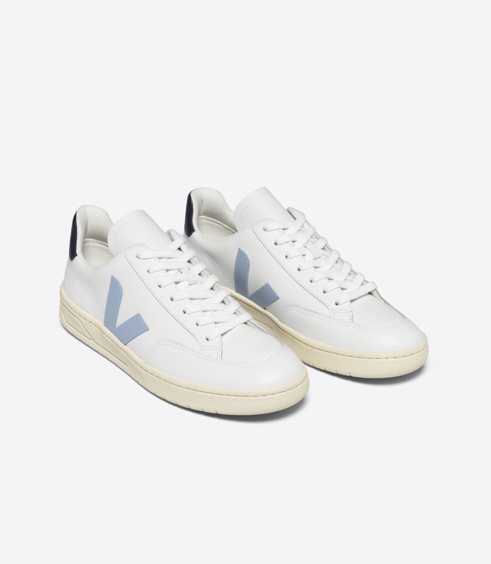 V12 Leather Extra White Steel Nautico Veja