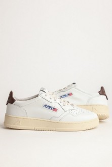 Medalist Low Leather White / Brown Autry