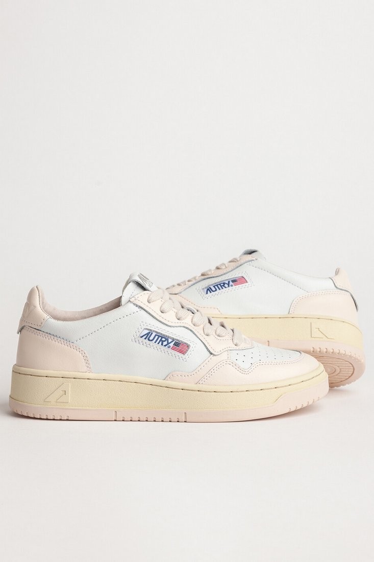 Basket Medalist Low Leather White / Dew Autry