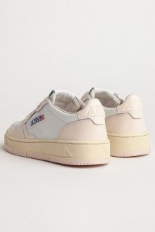 Basket Medalist Low Leather White / Dew Autry