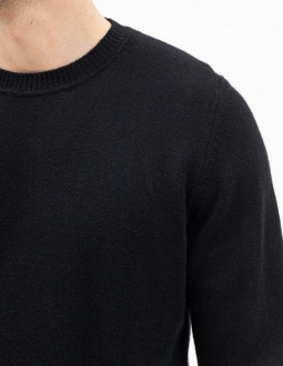 Sigfred Lambswool Black Norse Projects