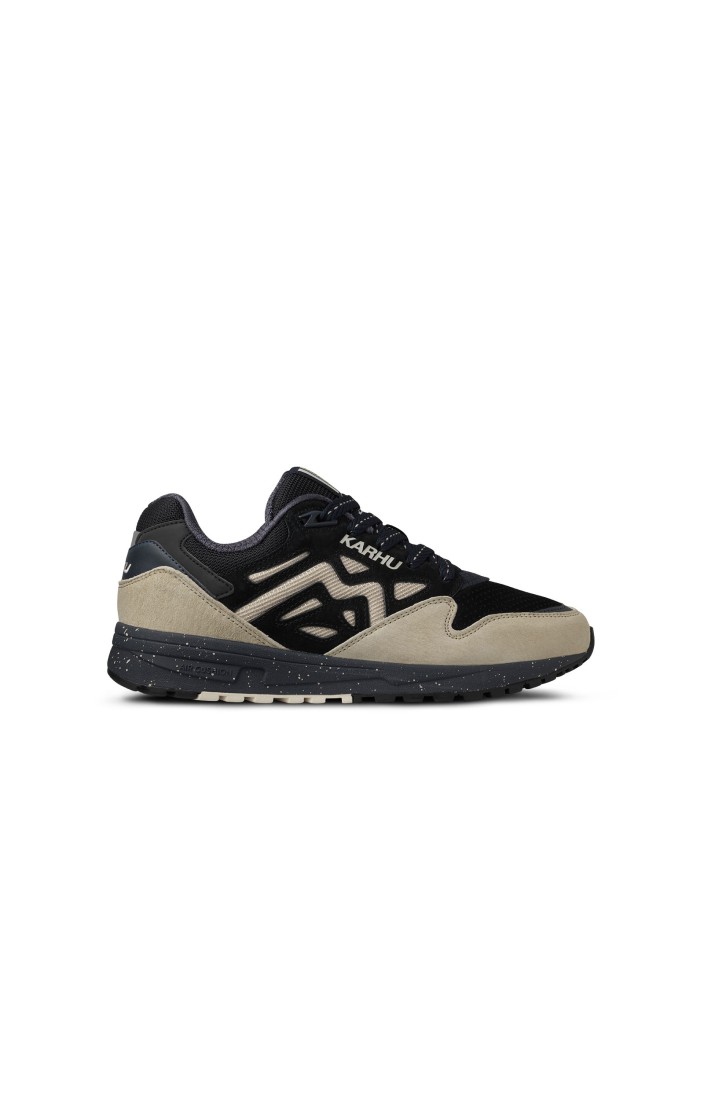 Legacy 96 Irish Cream / Jet Black Karhu