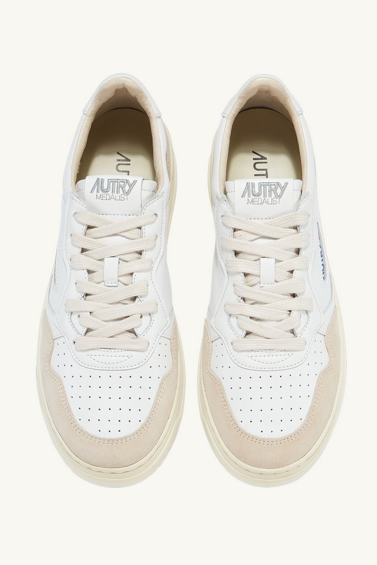 Basket Medalist Low Leather / Suede Blanc Autry