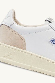 Basket Medalist Low Leather / Suede Blanc Autry