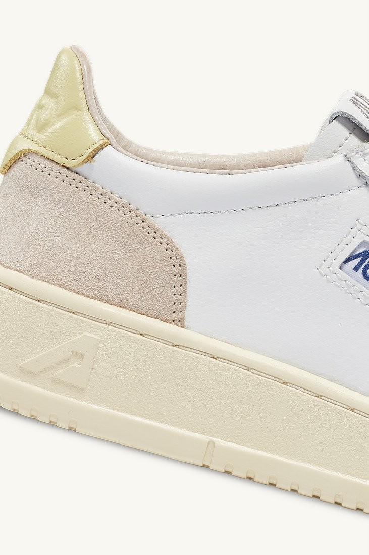 Basket Medalist Low Leather / Suede Blanc / Lemgra