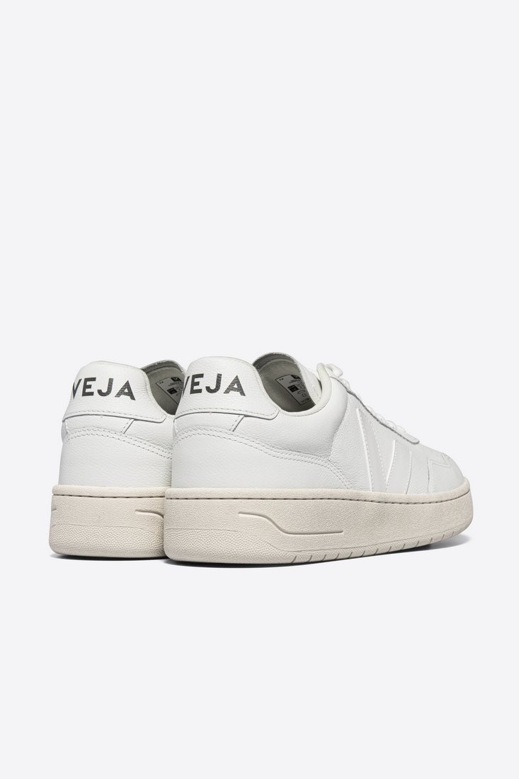 V90 O.T. Leather Extra White Veja