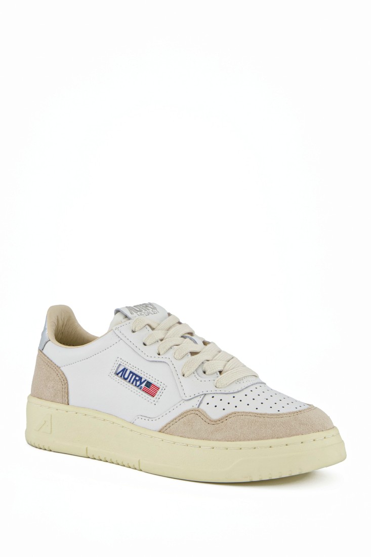Basket Medalist Low Leather / Suede White / Silver Autry