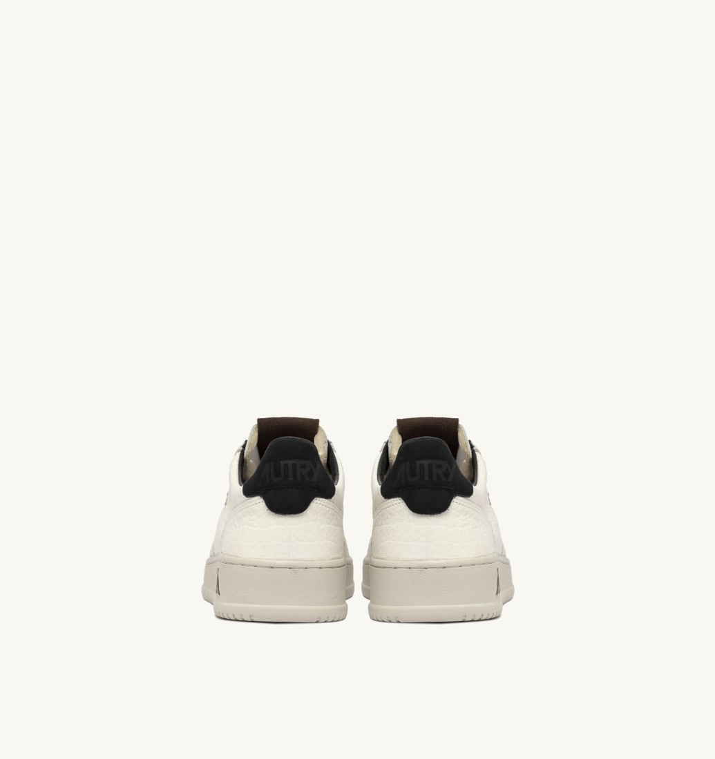 Medalist Low Leather Elephant / Suede Black / Pinecone Autry