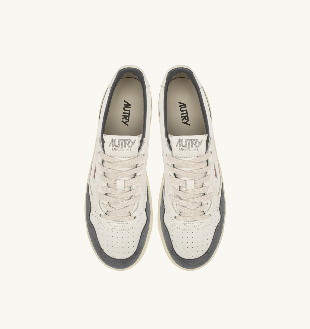 Basket Medalist Low Leather Goat / Suede White / Morel Autry