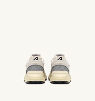 Basket Hyperway Suede / Mesh White / Silver Autry