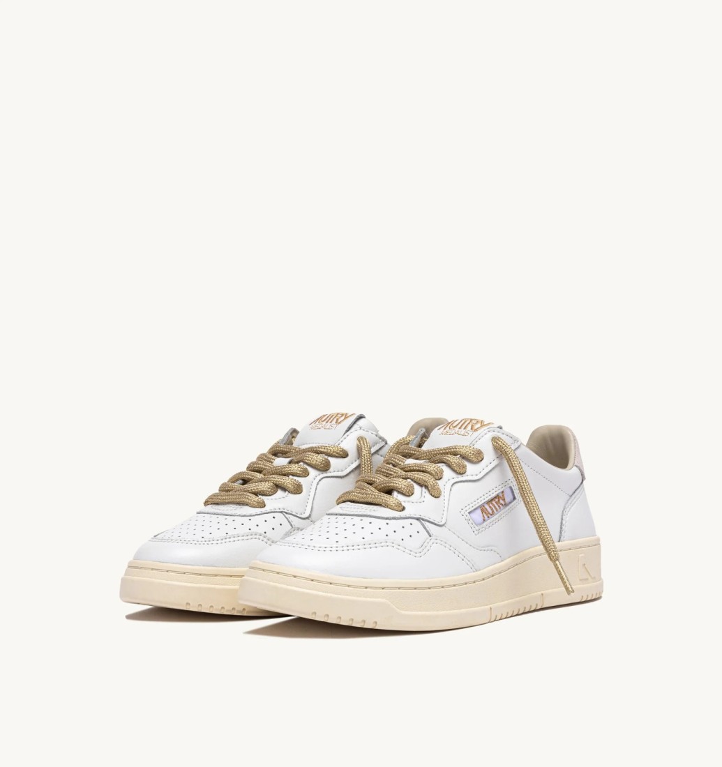 Medalist Low Leather Swoll White / White Autry