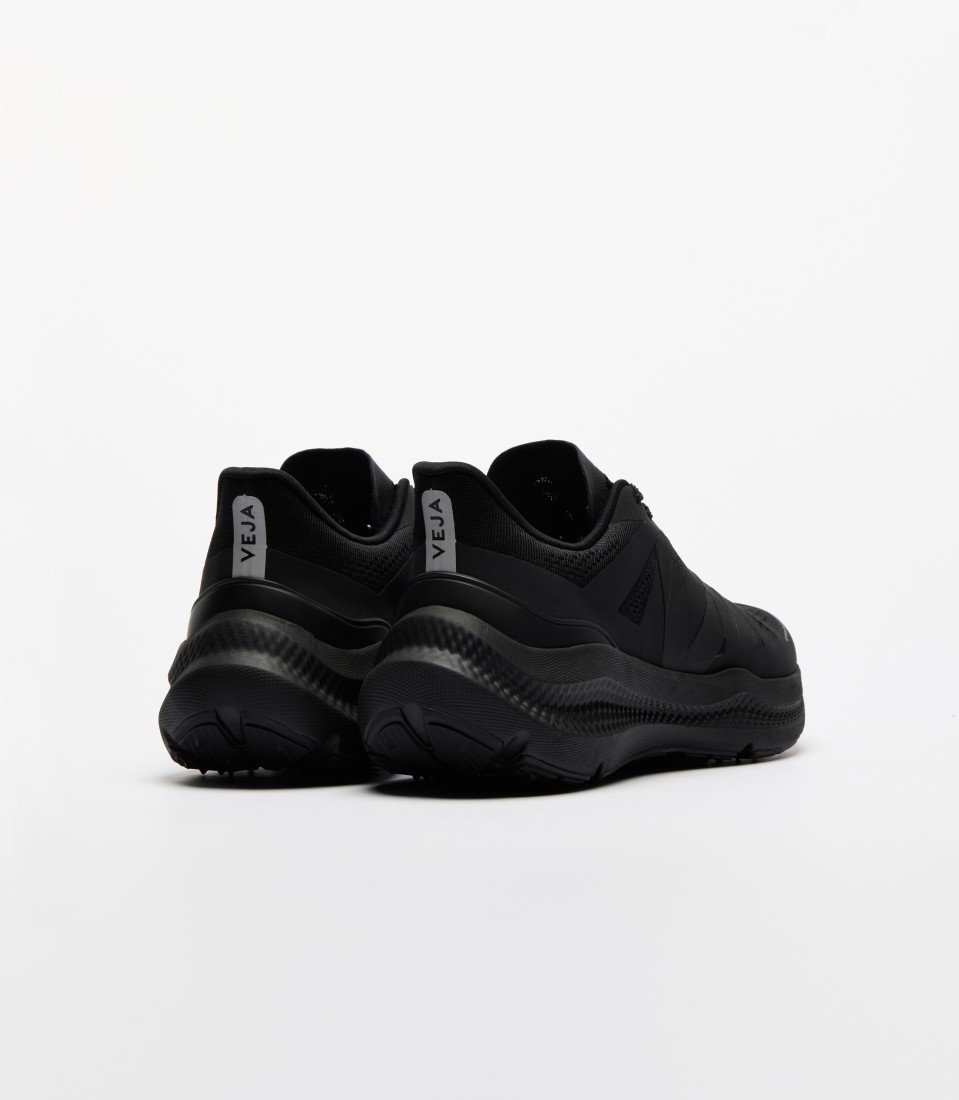 Condor 3 Advanced Engineered Mesh Full Black Veja