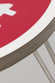 Heart Folding Table Scarlet / White Carhartt WIP