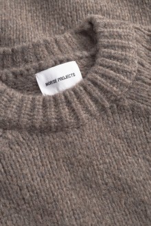 Birger Wool Raglan Walnut Norse Projects