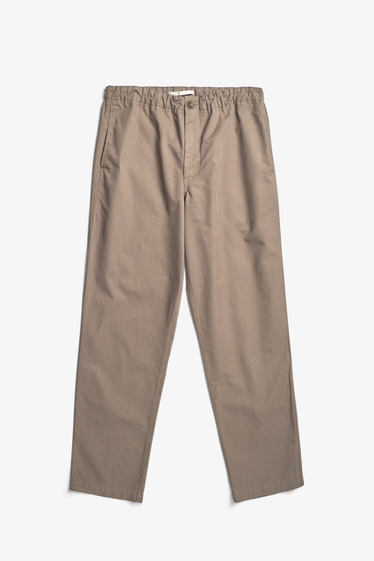 Ezra Regular Mineral Dyed Fine Twill Trousers Walnut Norse Projects