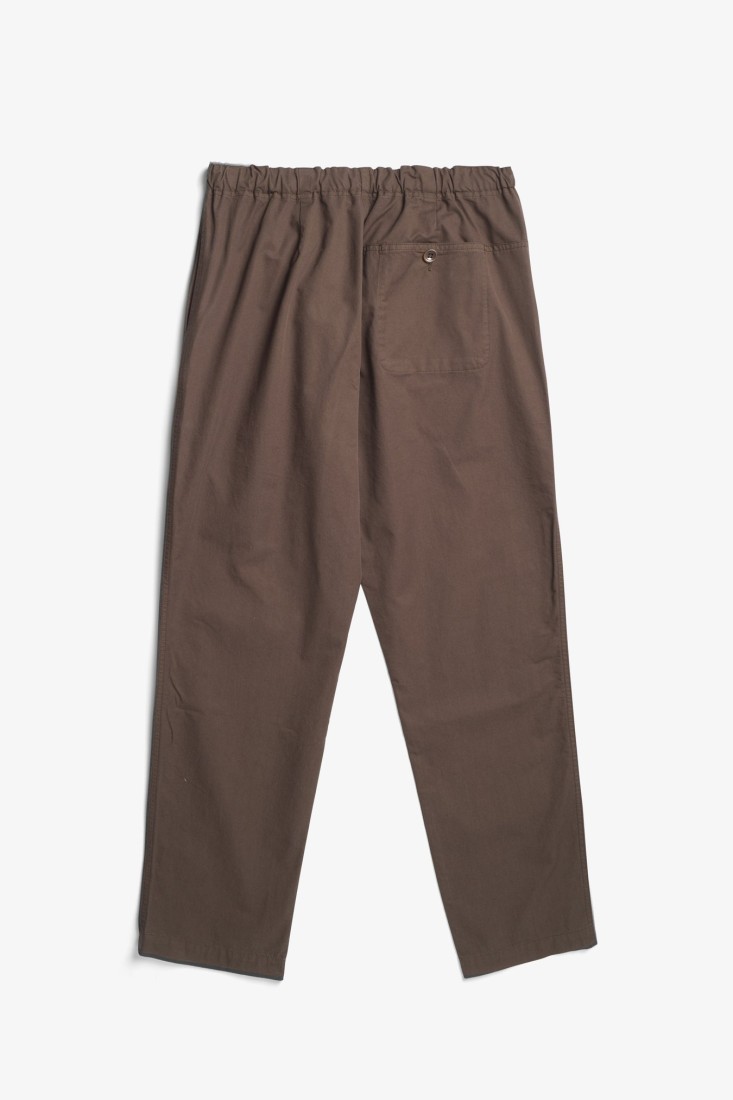 Ezra Regular Mineral Dyed Fine Twill Trousers Espresso Norse Projects