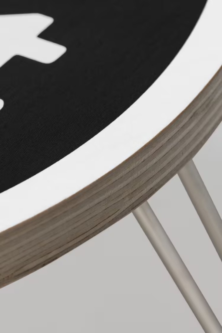 Heart Folding Table Black / White Carhartt WIP