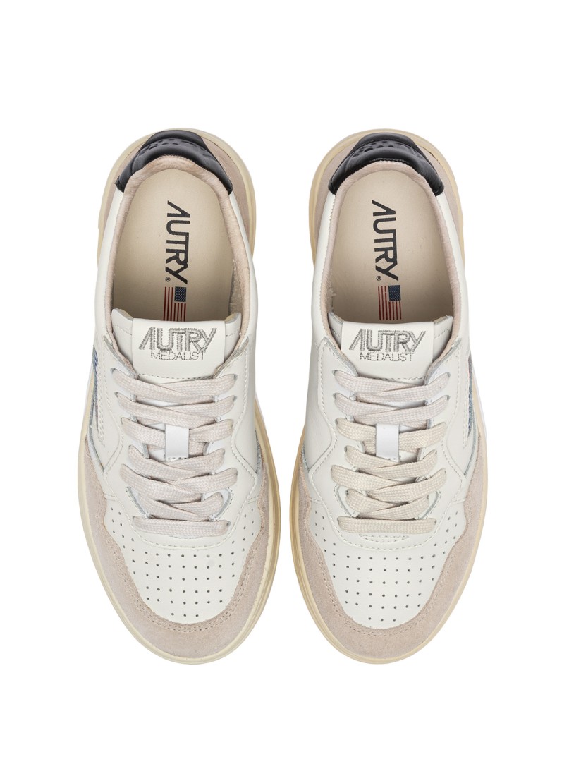 Basket Medalist Low Leather / Suede White / Black Autry