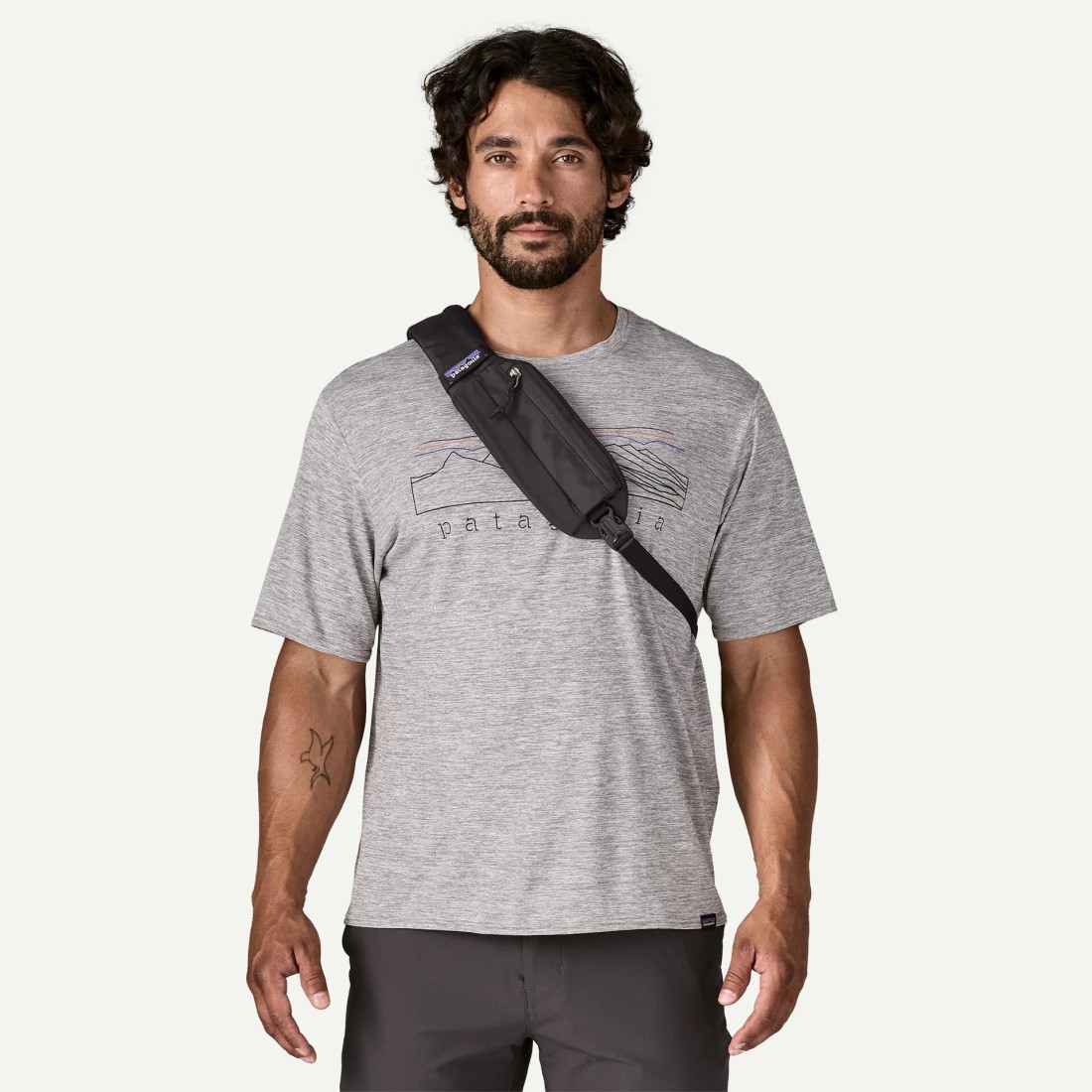 Atom Sling Bag 8L Black Patagonia