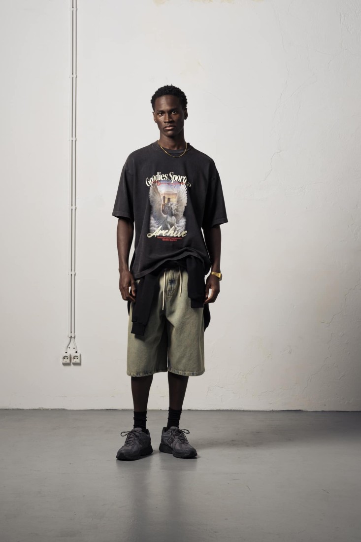 Archive Pegasus Premium Tee Black Goodies Sportive