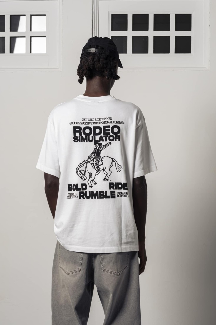 Rodeo Simulator White Tee White Goodies Sportive