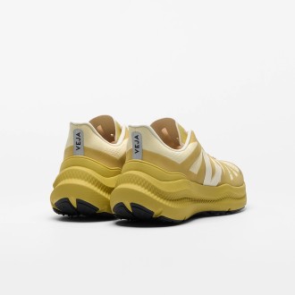 Condor 3 Advanced Engineered Mesh Sun Liquor Veja