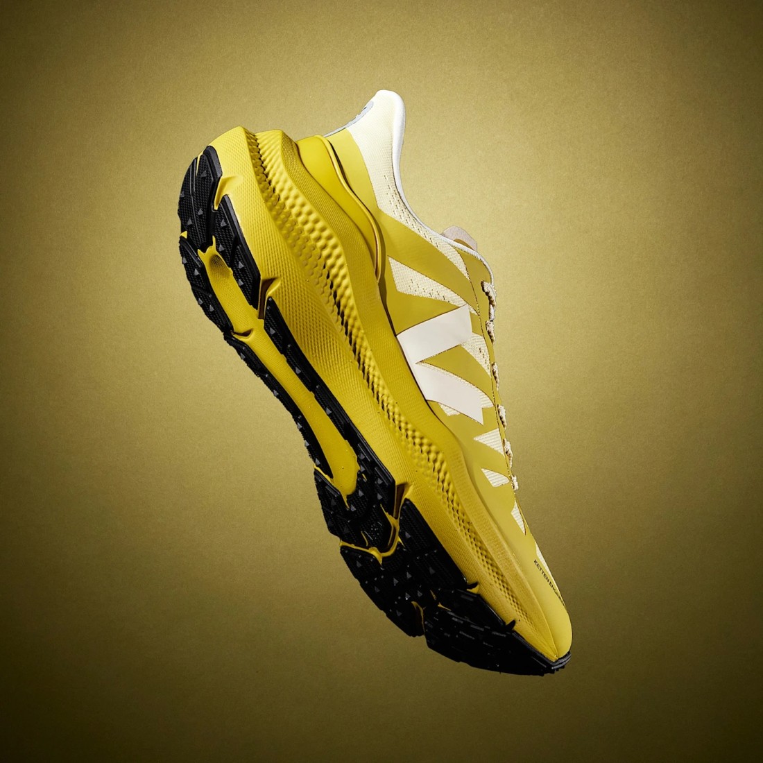 Condor 3 Advanced Engineered Mesh Sun Liquor Veja