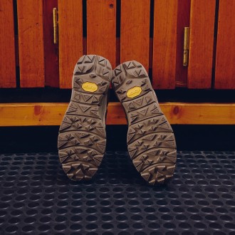 Salar Alveomesh Ardoise Taupe Black Veja