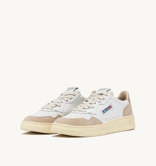 Medalist Low Leather / Suede  White / Gold Autry
