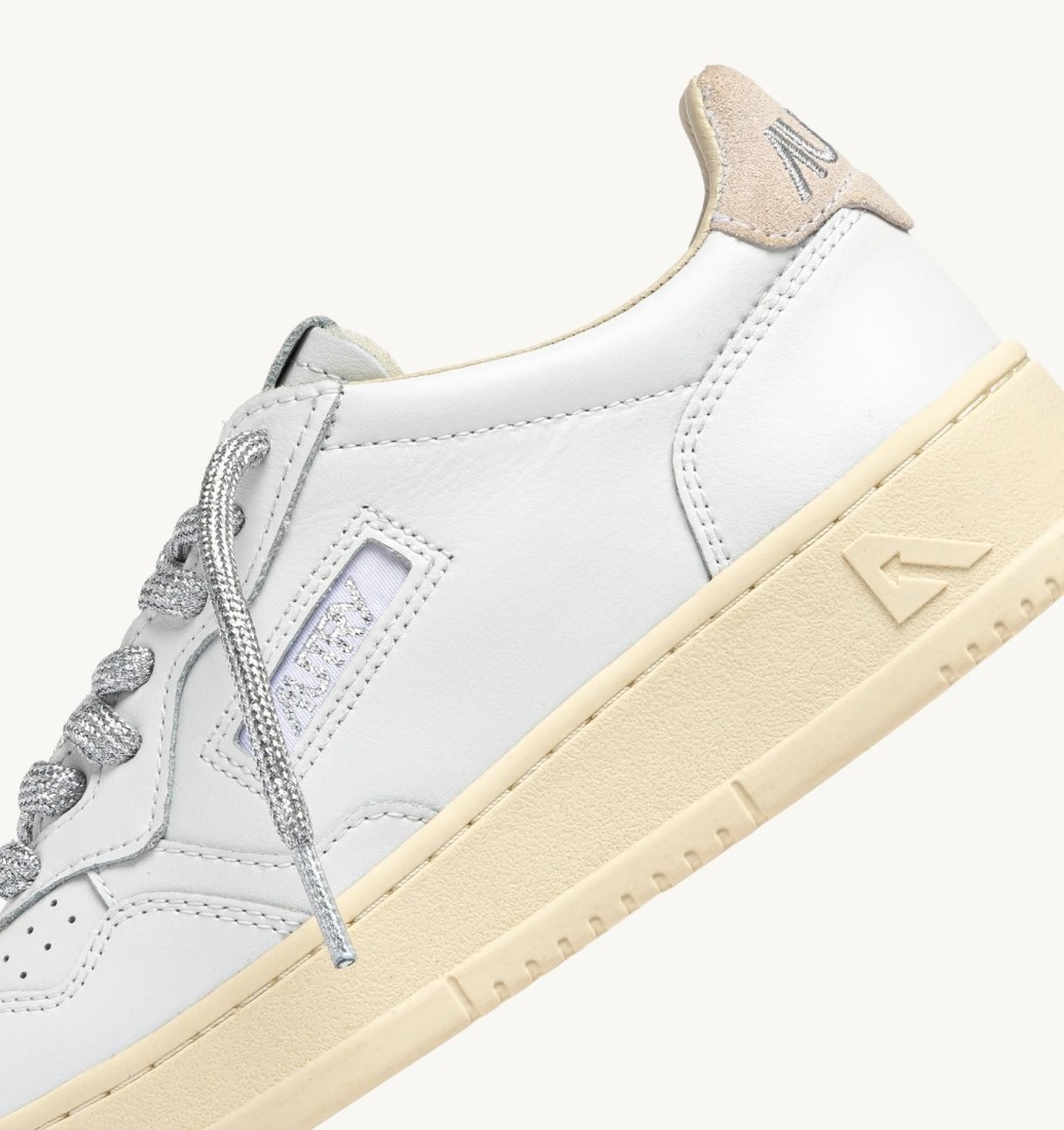Medalist Low Leather Swoll White / Silver Autry