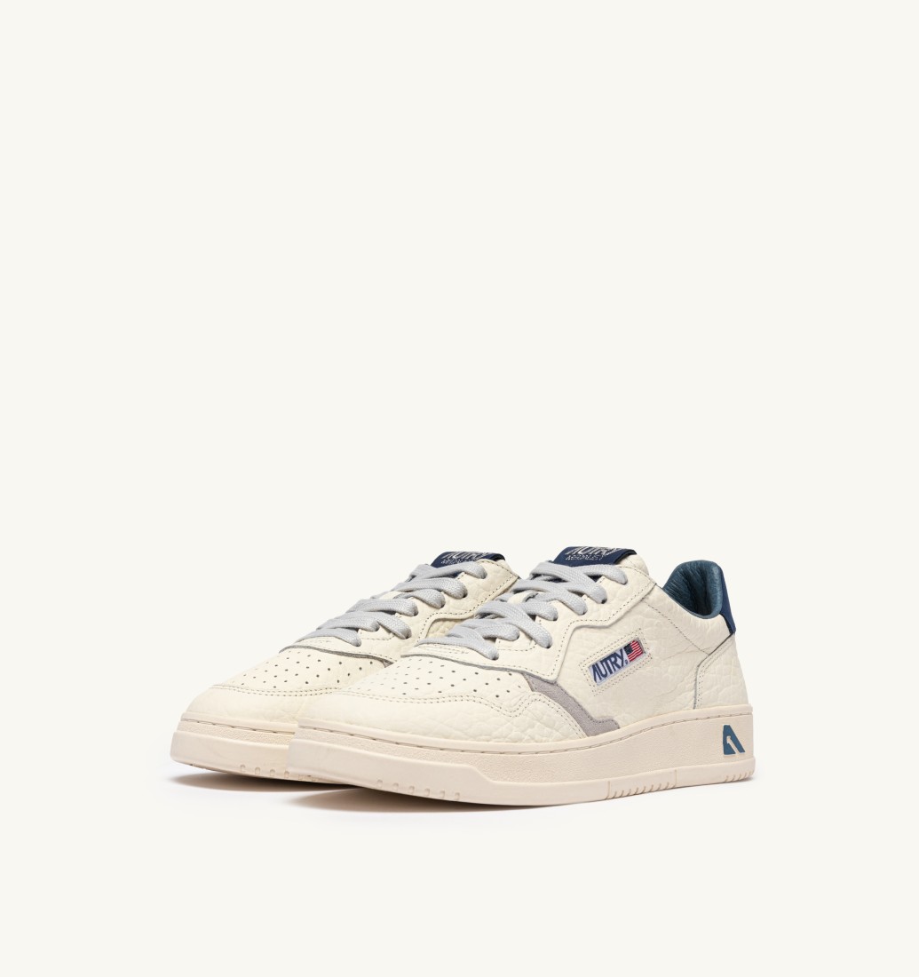 Medalist Low Leather Elephant / Suede Blue Depths / Vapor Autry