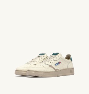 Medalist Low Leather Elephant / Suede Dark Sea / Feather Gray Autry