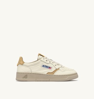 Medalist Low Leather Elephant / Suede Sand / Sand Autry
