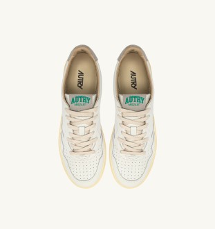 Basket Medalist Low Leather / Suede Logo White / Nuvole Autry