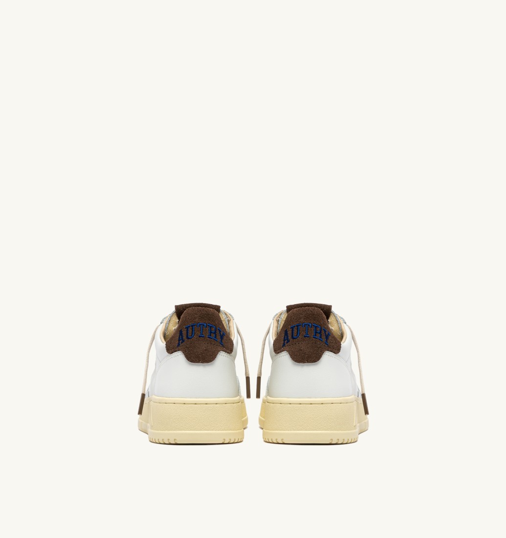 Basket Medalist Low Leather / Suede Logo White / Chocolate Chip Autry