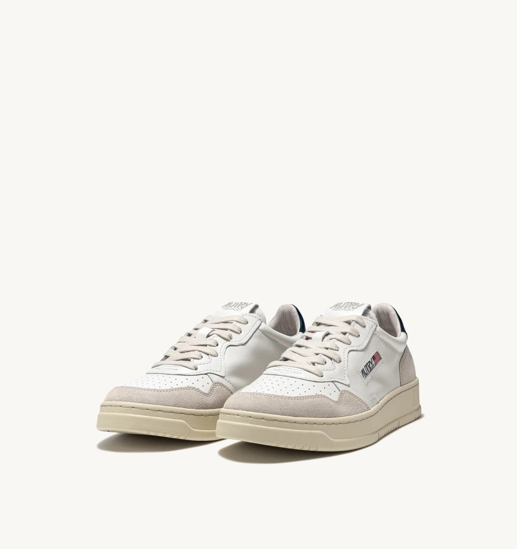 Basket Medalist Low Leather / Suede  White / Blue Autry