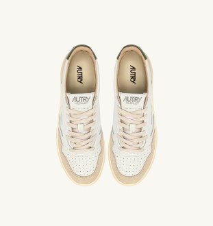 Basket Medalist Low Leather / Suede White / Bronze Green Autry
