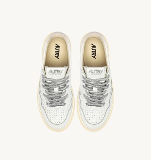 Basket Medalist Low Leather / Swoll White / Silver Autry