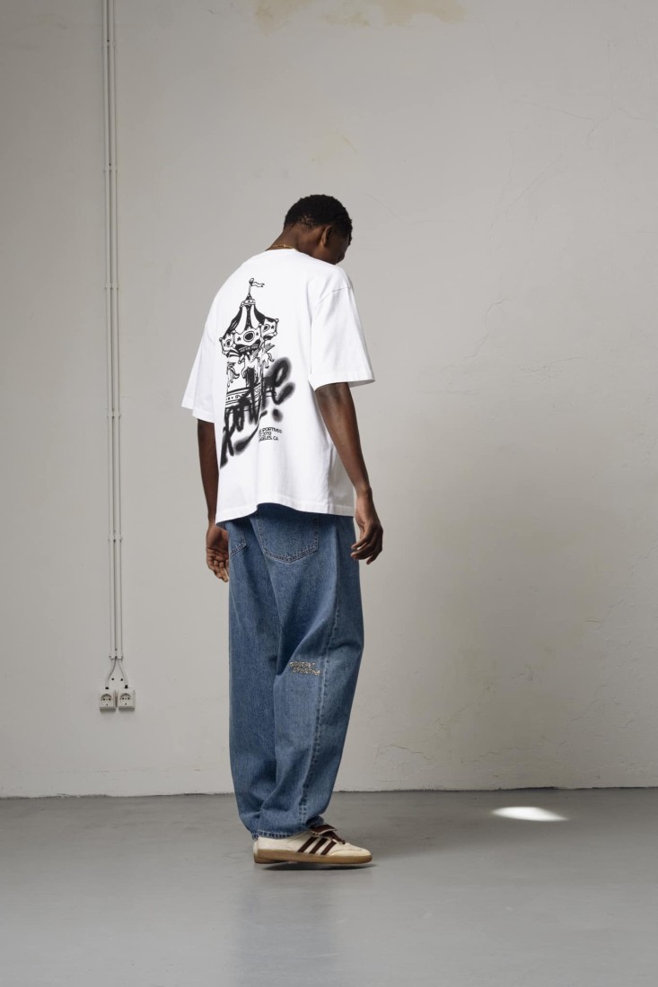 Club Du Carrousel Tee White Goodies Sportive